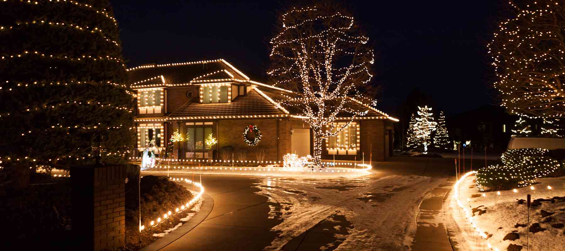 LANDSCAPE LIGHTING INSTALLATION NEAR ME